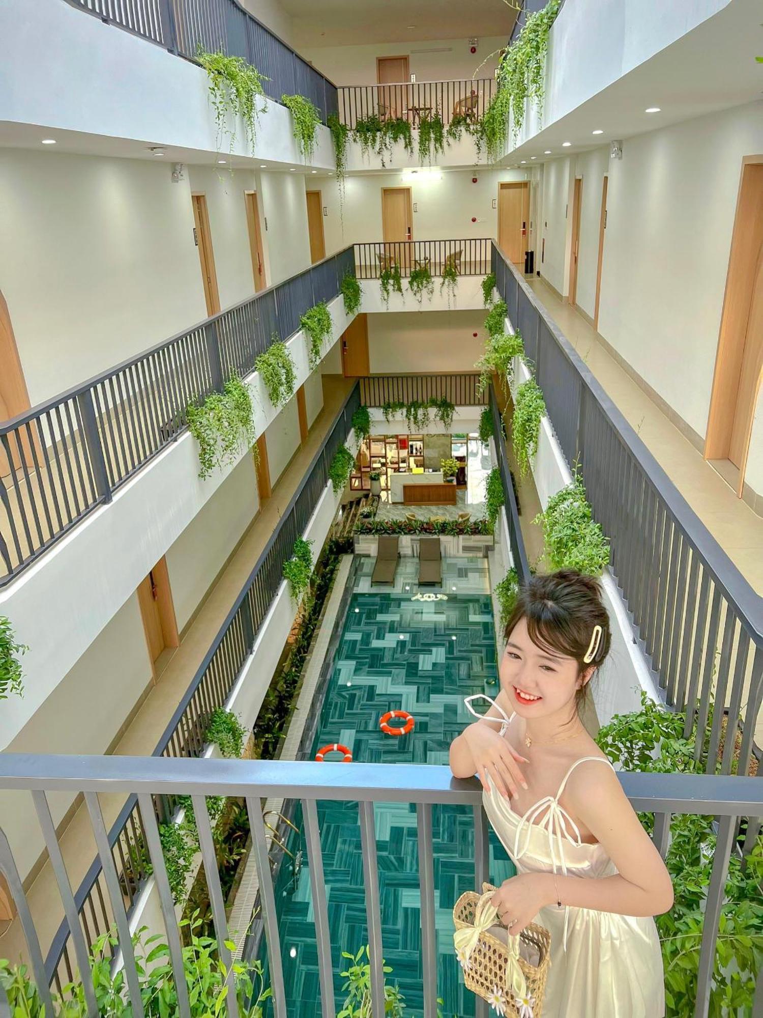 Diora Hotel Pleiku By Hos Exteriér fotografie